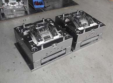 新能源汽車內(nèi)飾模具制造