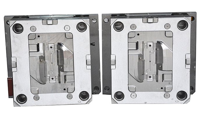 銘洋宇通專注精密模具制造十余年 銘洋宇通專注精密模具制造十余年