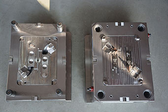 影響注塑模具成型塑件收縮率的因素有哪些？