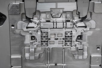 螺紋部分設(shè)計(jì)回轉(zhuǎn)脫模機(jī)構(gòu)有哪些注意事項(xiàng)？