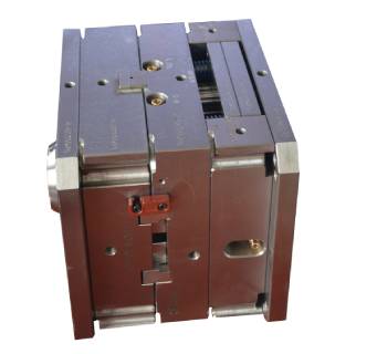 注塑模具加工廠家在出模前需要做哪些檢查？