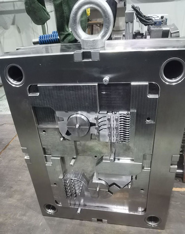 制造注塑模具廠 制造注塑模具廠